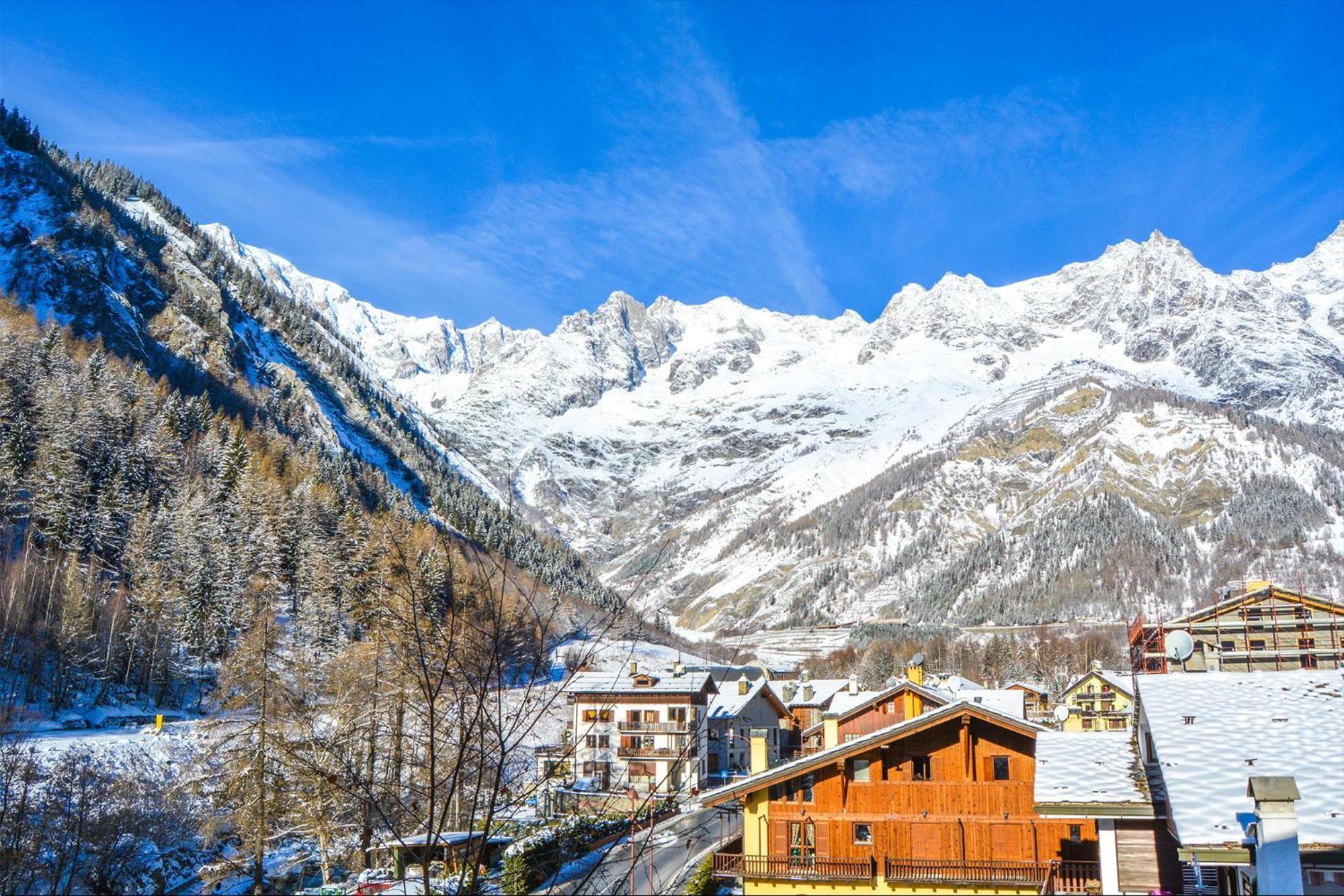 L'Atelier Du Temps - Panoramalps Apartment Courmayeur Eksteriør bilde