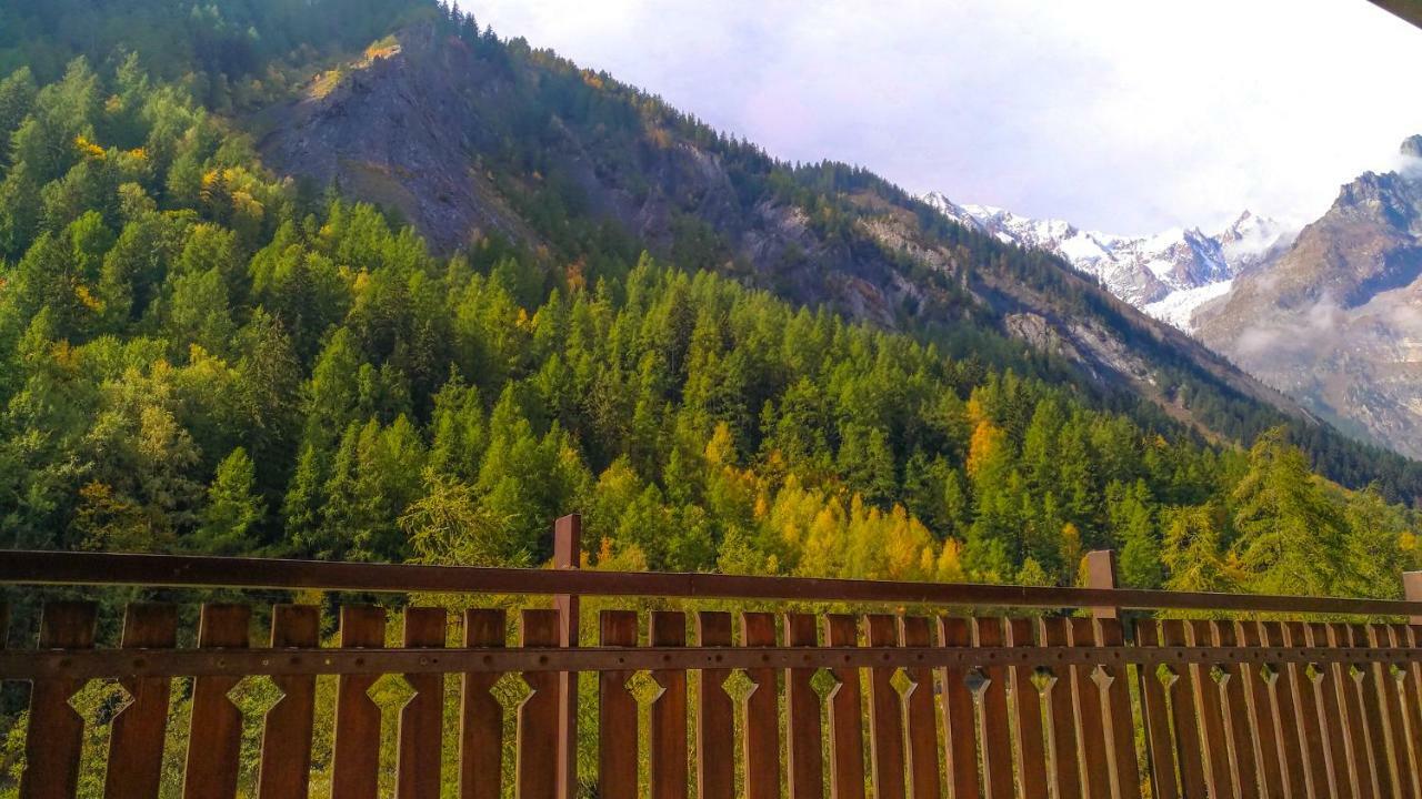 L'Atelier Du Temps - Panoramalps Apartment Courmayeur Eksteriør bilde